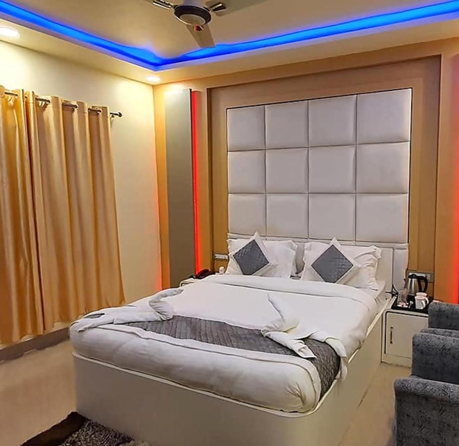 Gokul Raj By Wb Economy , Madhubani Hotel Exterior foto