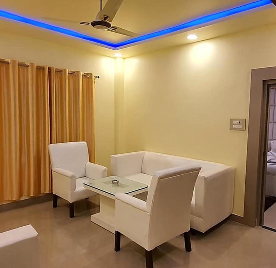 Gokul Raj By Wb Economy , Madhubani Hotel Exterior foto